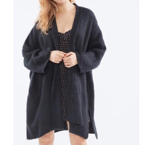 Urban Outfitters Sweaters - Urban Outfitters Oversized Yara Cape Cardigan